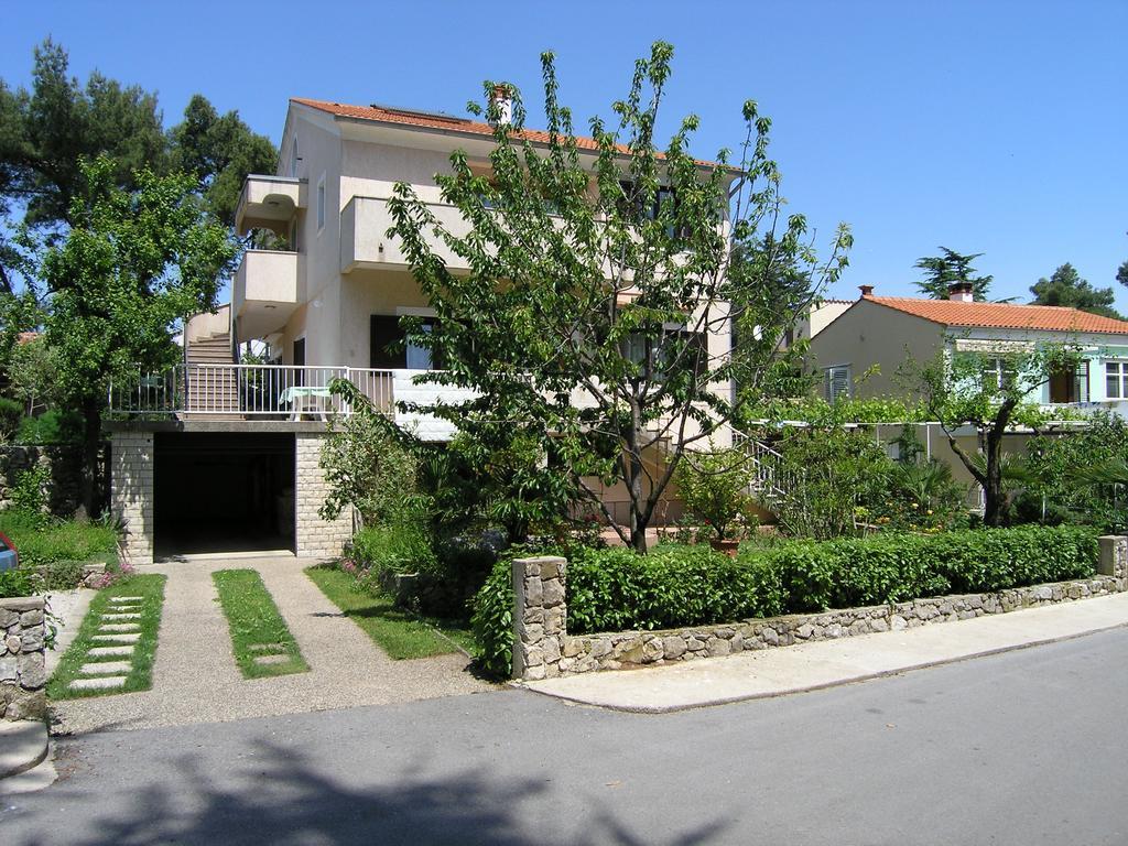 Apartments Ines Krk Town Dış mekan fotoğraf
