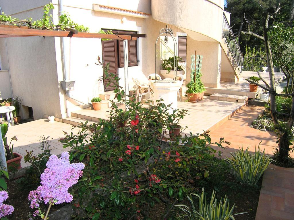 Apartments Ines Krk Town Dış mekan fotoğraf
